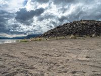 Colorado USA Landscape: Open Space Beach and Lake