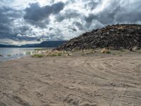 Colorado USA Landscape: Open Space Beach and Lake