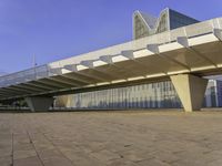 Concrete Bridge in Zaragoza: Connecting the Financial District