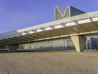 Concrete Bridge in Zaragoza: Connecting the Financial District