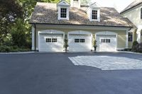 Connecticut Real Estate: Residential Area in New Canaan