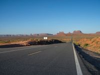 Dawn in Arizona: Monument Valley Road