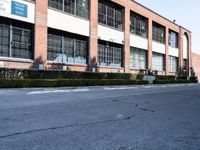 A Day in Los Angeles: Classic Architecture and Clear Skies