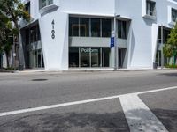 Daytime in Miami: Storefront Shopping