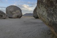 Desert Road: Sand Tracks for Off-Road Adventures