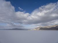 Desert Wilderness: Amidst Clouds and Mountains