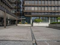 Deutschland's City Life: Modern Office Buildings