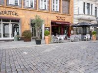 Downtown Berlin: Exploring the City Streets