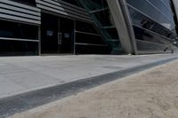 Dubai Architecture: Skyscrapers and Urban Landscape