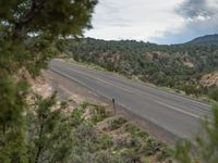 Elevated Road in Utah: A Breathtaking Mountain Landscape