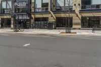 the sidewalk of the street is empty and no one has been seen by the sidewalk