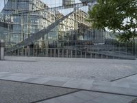 European City: Urban Design with Glass Facades