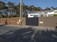 European Streets in Porto: Clear Sky Shadows