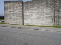 European Urban Day: Concrete Walls in Porto