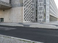 European Urban Design: Museum Surrounded by Asphalt Road