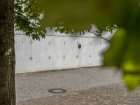 European Urban Surface: Concrete Wall Design