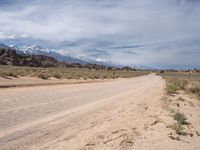 Exploring Dirt Roads of Alabama Hills