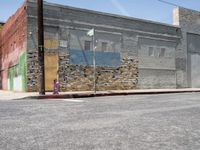 Exploring Los Angeles Arts District: A Clear Skies Day