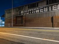 Exploring Los Angeles' Arts District: A Nighttime View