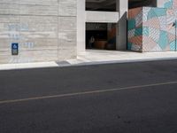 Exploring Los Angeles Arts District: Urban Streets and Warehouses