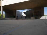 Exploring Los Angeles: Modern Architecture on Campus