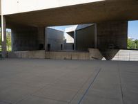 Exploring Los Angeles: Modern Architecture on Campus