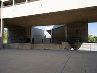 Exploring Los Angeles: Modern Architecture on Campus