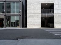 Exploring Los Angeles: Urban Life in the Arts District