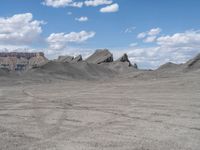 Factory Butte, Utah: Off-Road Adventure in Stunning Landscape