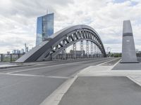 Frankfurt, Germany: A Stunning Concrete Arch Bridge