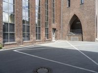 Gallery Warehouse: Urban Design in Berlin