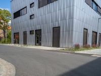 Germany's Business District: Clear Sky and City Life