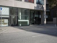 Germany's City Real Estate: Glass Facades in Hamburg