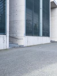 Urban Facade in Germany: A Concrete Building