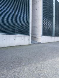 Urban Facade in Germany: A Concrete Building