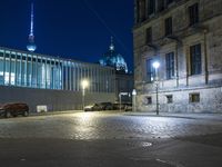 Germany's Urban Plaza: Showcasing Stunning Architecture