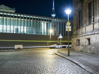 Germany's Urban Plaza: Showcasing Stunning Architecture