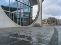 Glass Wall in Berlin: Showcasing Modern Architecture