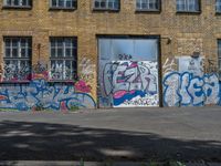 Graffiti Walls: The Artistic Profile of Berlin