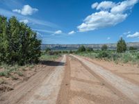 Gravel Road in Rural Utah: A Scenic Landscape