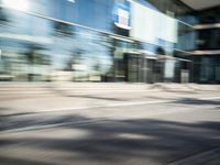 Hamburg: Urban Reflections in a Metropolitan Area