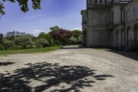 there is an old stone building in this photo to say goodbye to those who have passed