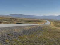 Iceland: Endless Road, Mountain, Grassy Plains 002