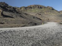 Iceland's Majestic Mountain Range: A Profile Against a Clear Sky