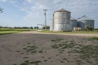 Iowa Farm: Agriculture on a Large Land Lot