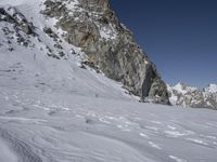 Italian Alps: Snow-Covered Mountains