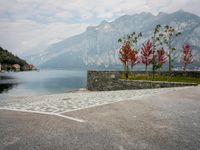 Italy Mountain Lake View 001