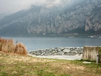 Italy Mountains Lake View 003