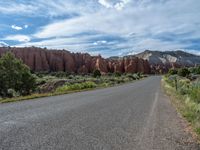 Road Through the Stunning Kodachrome Basin State Park, Utah