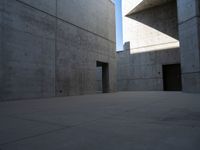 The Campus of Los Angeles: Concrete Structures in Open Spaces